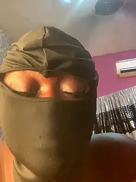 Snapshot of sweet1111 chatting on December 8, 2024, 2:39 am sweet1111 online show from December 8, 2024, 2:39 am