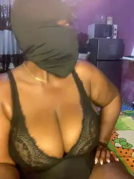 Snapshot of sweet1111 chatting on December 23, 2024, 9:40 pm sweet1111 online show from December 23, 2024, 9:40 pm