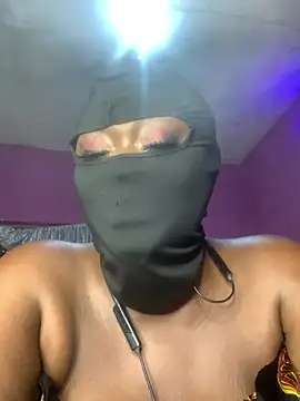 Snapshot of sweet1111 chatting on December 28, 2024, 1:50 am sweet1111 online show from December 28, 2024, 1:50 am