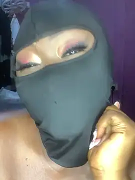 Snapshot of sweet1111 chatting on December 28, 2024, 9:40 pm sweet1111 online show from December 28, 2024, 9:40 pm