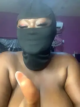 Snapshot of sweet1111 chatting on January 6, 2025, 4:47 am sweet1111 online show from January 6, 2025, 4:47 am