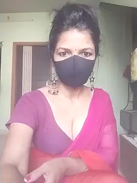 Shuttii 25 online show from November 11, 2025, 4:23 am