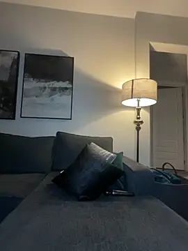 bbwredhead online show from November 15, 2025, 7:27 am