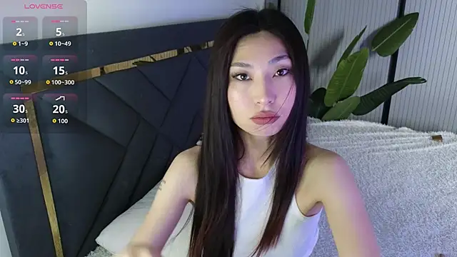 TrishaRey online show from June 2, 2026, 5:09 am