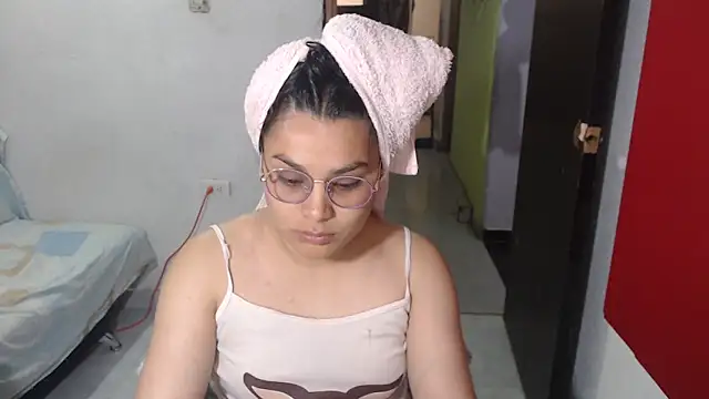 luxury sex 17 online show from March 5, 2025, 1:42 am