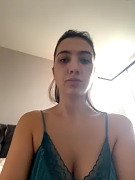 AnnaCastillo  online show from October 26, 2025, 12:44 pm