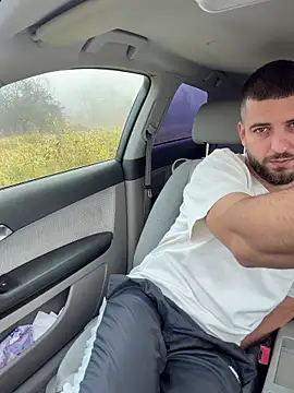 ElChapoGuzman95 online show from November 13, 2025, 6:56 am