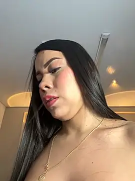 Snapshot of Miss_blue69 chatting on November 7, 2025, 1:38 am Miss blue69 online show from November 7, 2025, 1:38 am