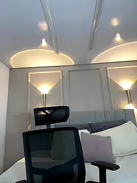 Snapshot of Miss_blue69 chatting on November 11, 2025, 1:38 am Miss blue69 online show from November 11, 2025, 1:38 am