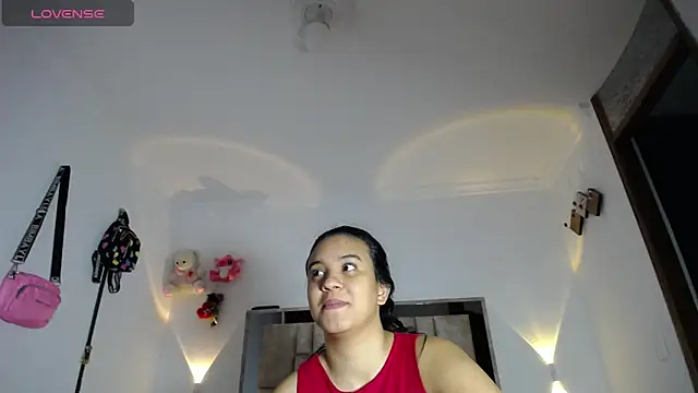 Snapshot of tiffany__pink chatting on November 19, 2025, 9:04 pm tiffany pink online show from November 19, 2025, 9:04 pm