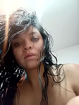 Dione   online show from April 8, 2026, 10:15 am