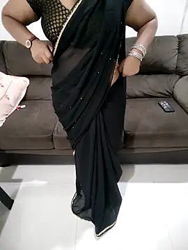 Mounika25 online show from April 28, 2026, 5:18 pm