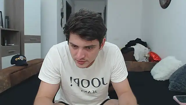 Snapshot of AndyFame chatting on February 21, 2025, 10:39 am AndyFame online show from February 21, 2025, 10:39 am