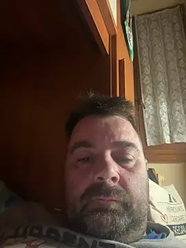 Snapshot of h4cAlex chatting on May 21, 2026, 7:32 pm h4cAlex online show from May 21, 2026, 7:32 pm