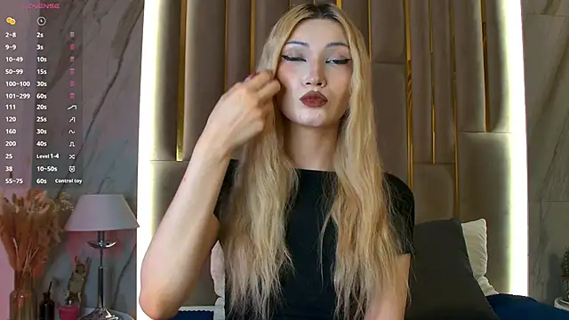 CarolReeves online show from November 15, 2025, 6:00 am