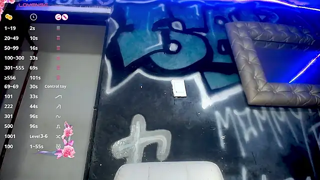 IsabellBigtitsxx online show from January 14, 2026, 8:36 pm