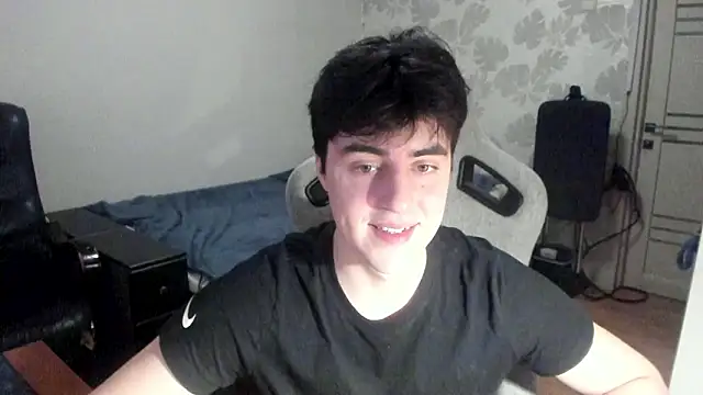 Snapshot of Knuckles17 chatting on February 6, 2026, 1:25 pm Knuckles17 online show from February 6, 2026, 1:25 pm