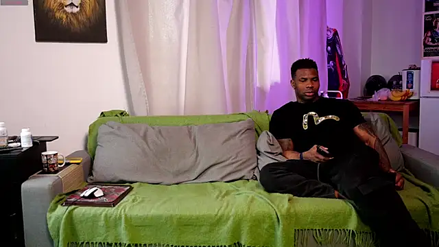 rusbigpaul online show from May 29, 2026, 6:33 am