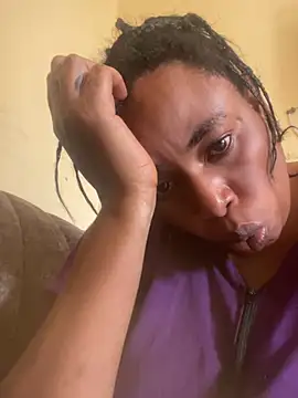 fat creamy pus online show from April 28, 2026, 9:25 am