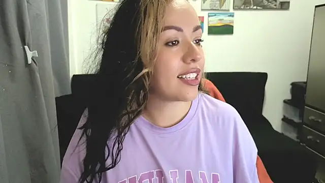 joan-star online show from April 13, 2026, 4:45 pm