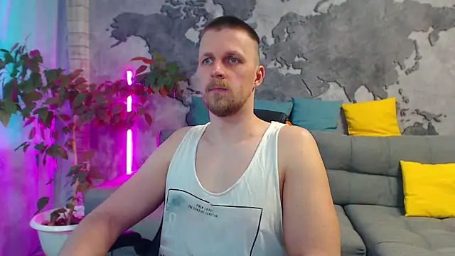 VikingChrisss online show from May 17, 2026, 10:11 am