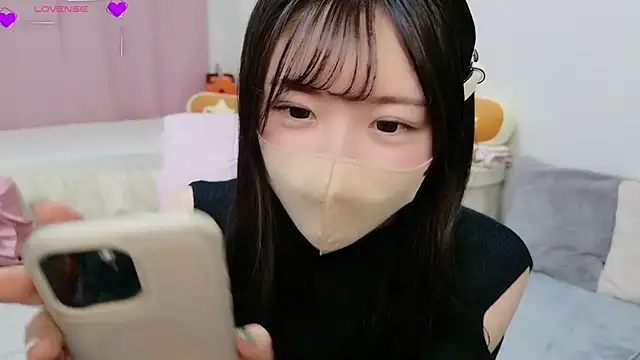 anchan  online show from November 29, 2025, 1:14 pm