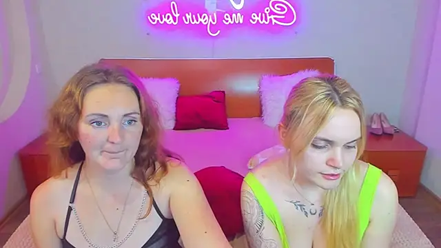 Snapshot of MagicEyess chatting on November 12, 2025, 6:30 pm MagicEyess online show from November 12, 2025, 6:30 pm