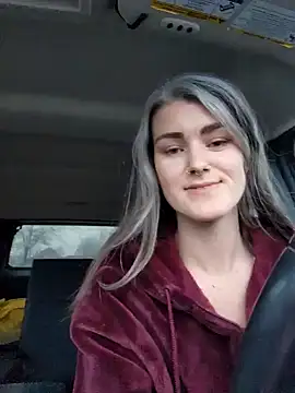 Snapshot of Lilmissvyx chatting on December 11, 2024, 4:20 pm Lilmissvyx online show from December 11, 2024, 4:20 pm