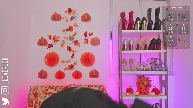 Snapshot of loverubii chatting on October 30, 2025, 9:11 am loverubii online show from October 30, 2025, 9:11 am