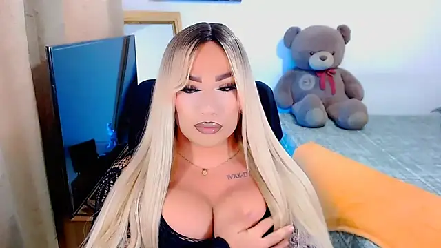 9InchsPunisherXXX online show from December 13, 2024, 9:30 pm