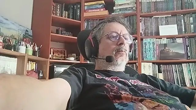 Snapshot of Mandra_is_a_whore chatting on October 30, 2025, 9:44 am Mandra is a whore online show from October 30, 2025, 9:44 am