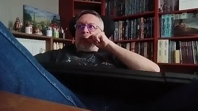 Snapshot of Mandra_is_a_whore chatting on November 15, 2025, 12:56 pm Mandra is a whore online show from November 15, 2025, 12:56 pm