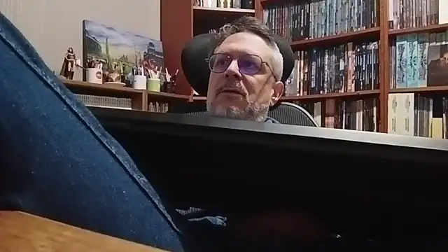 Snapshot of Mandra_is_a_whore chatting on November 17, 2025, 10:37 pm Mandra is a whore online show from November 17, 2025, 10:37 pm