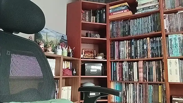 Snapshot of Mandra_is_a_whore chatting on November 18, 2025, 10:41 am Mandra is a whore online show from November 18, 2025, 10:41 am