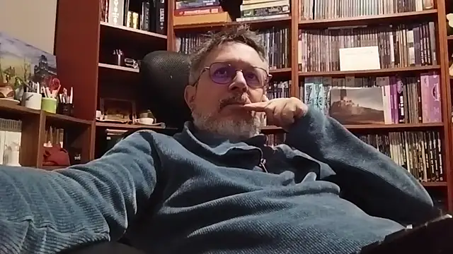 Snapshot of Mandra_is_a_whore chatting on December 15, 2025, 5:06 pm Mandra is a whore online show from December 15, 2025, 5:06 pm