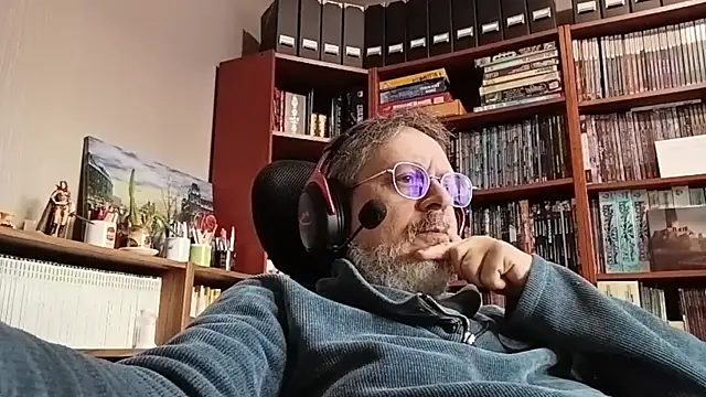 Snapshot of Mandra_is_a_whore chatting on December 16, 2025, 8:52 am Mandra is a whore online show from December 16, 2025, 8:52 am