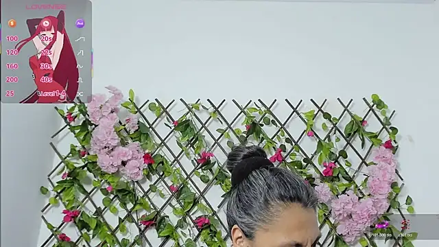 Snapshot of merlyna_goldens chatting on November 27, 2025, 12:35 am merlyna goldens online show from November 27, 2025, 12:35 am