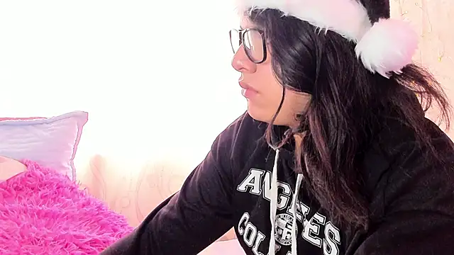 Satuurn  online show from December 19, 2024, 7:40 pm