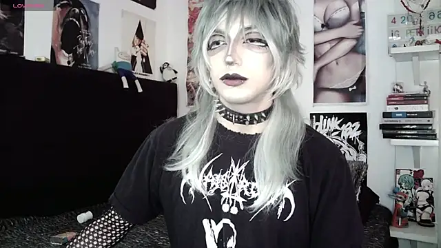 Snapshot of kiiler_queen chatting on May 6, 2026, 3:39 pm kiiler queen online show from May 6, 2026, 3:39 pm