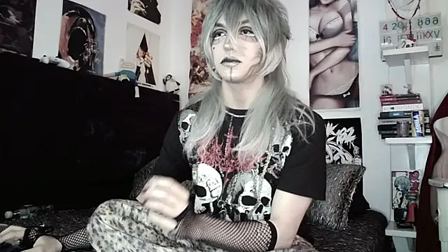Snapshot of kiiler_queen chatting on May 22, 2026, 4:23 pm kiiler queen online show from May 22, 2026, 4:23 pm