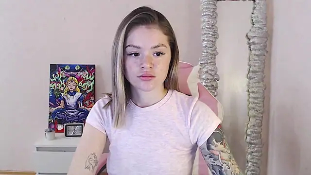 Snapshot of miaacatt chatting on September 22, 2025, 10:39 am miaacatt online show from September 22, 2025, 10:39 am