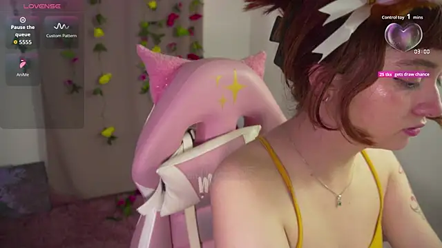 molly russell online show from October 27, 2025, 9:19 pm