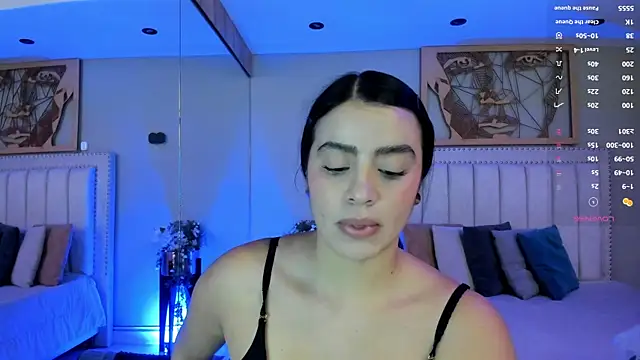 Paula Desousa online show from May 17, 2026, 5:42 pm