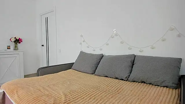  Anna Montana online show from September 11, 2025, 11:54 am