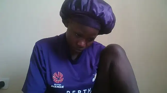 Snapshot of prettychic5 chatting on December 26, 2024, 8:39 am prettychic5 online show from December 26, 2024, 8:39 am