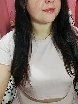 ErikaVlovely online show from October 30, 2025, 2:02 am