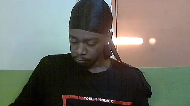 BIGDICKMULLAH online show from December 2, 2025, 4:07 am