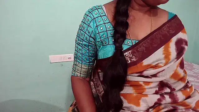 shrutitelugu69 online show from January 15, 2026, 11:59 am