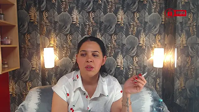 Snapshot of jessthewicked chatting on January 15, 2025, 7:23 pm jessthewicked online show from January 15, 2025, 7:23 pm