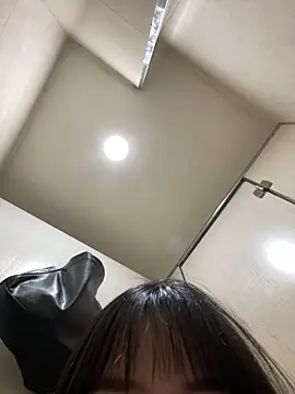 Asia-Lynn online show from March 21, 2025, 5:12 pm